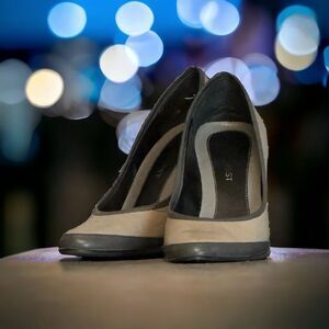 Nine West NATRIO Gray Color Block High Heel Leather Pumps Sz 7 M